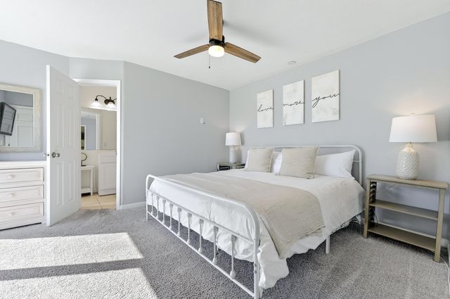 7569 White Sands Boulevard, Navarre, FL 32566