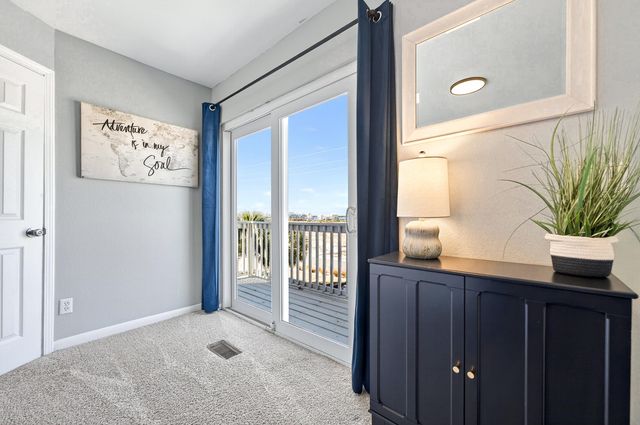 7569 White Sands Boulevard, Navarre, FL 32566