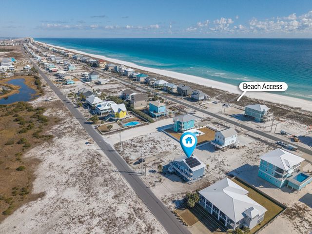 7569 White Sands Boulevard, Navarre, FL 32566