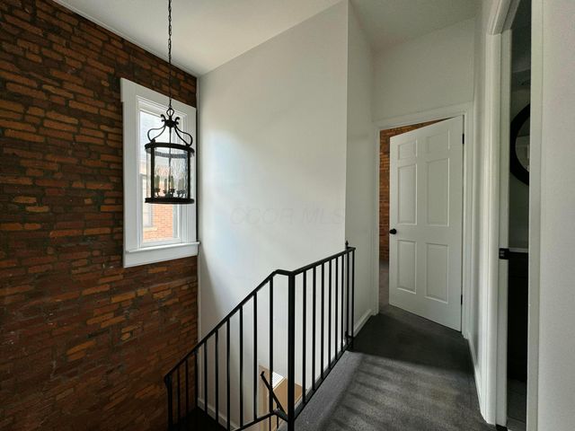 561 S 5th Street, Columbus, OH 43206