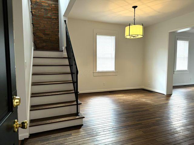 561 S 5th Street, Columbus, OH 43206