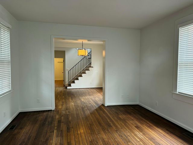 561 S 5th Street, Columbus, OH 43206