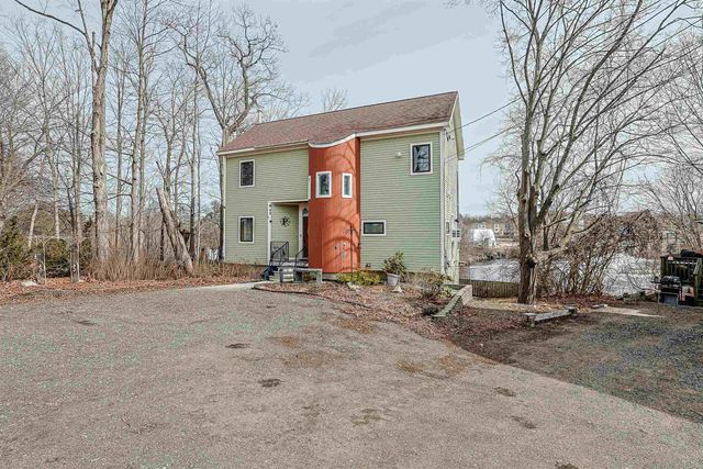 42 N Main Street, Boscawen, NH 03303