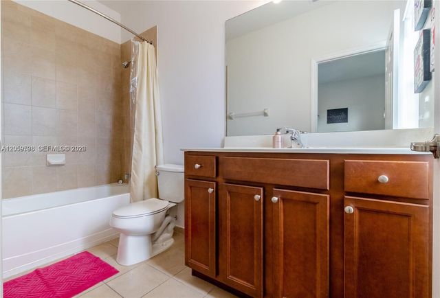 8845 W 35th Ave 8845, Hialeah, FL 33018