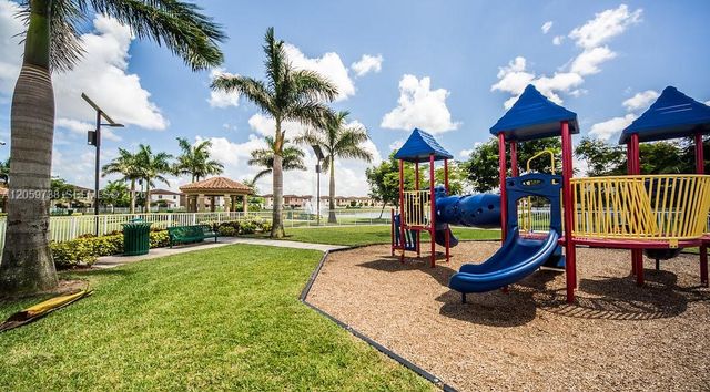 8845 W 35th Ave 8845, Hialeah, FL 33018