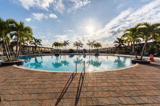 8845 W 35th Ave 8845, Hialeah, FL 33018