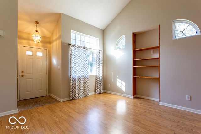 5814 Shipwatch Place, Indianapolis, IN 46237