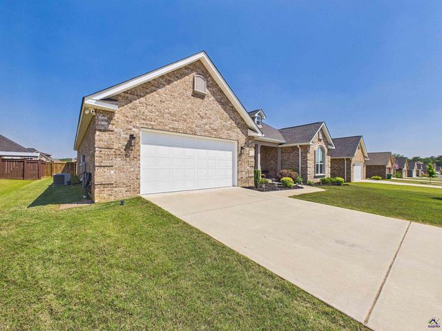255 Ashley Nicole Avenue, Bonaire, GA 31005