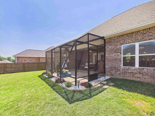 255 Ashley Nicole Avenue, Bonaire, GA 31005