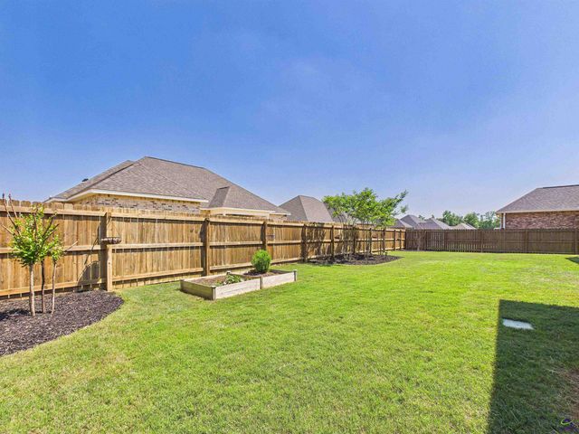 255 Ashley Nicole Avenue, Bonaire, GA 31005