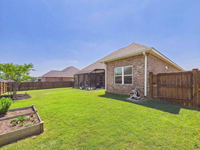 255 Ashley Nicole Avenue, Bonaire, GA 31005