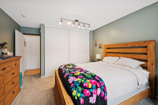 4350 Brookside Court 108, Edina, MN 55436