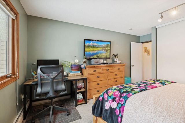 4350 Brookside Court 108, Edina, MN 55436