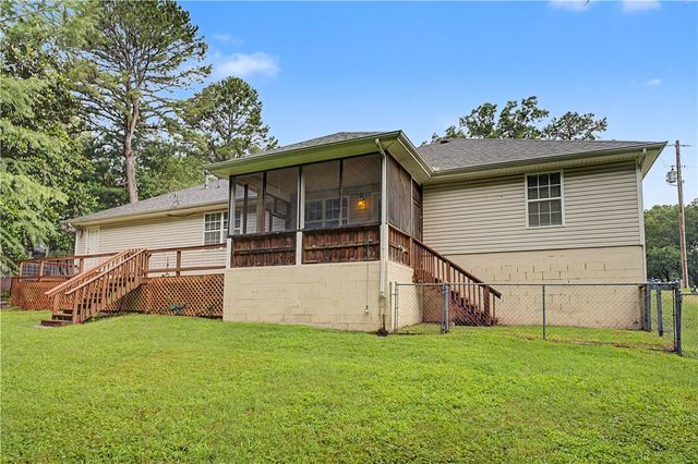4 Benwick Lane, Bella Vista, AR 72714