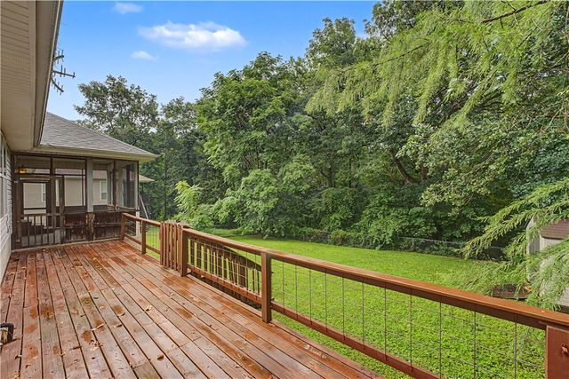 4 Benwick Lane, Bella Vista, AR 72714