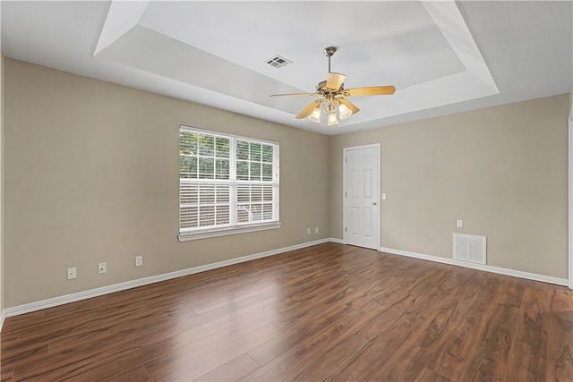 4 Benwick Lane, Bella Vista, AR 72714
