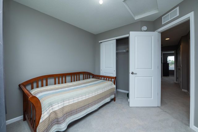 533 Satori Way, Chaska, MN 55318