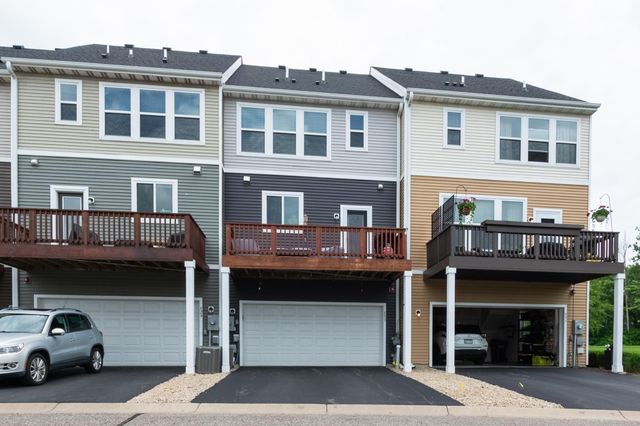 533 Satori Way, Chaska, MN 55318