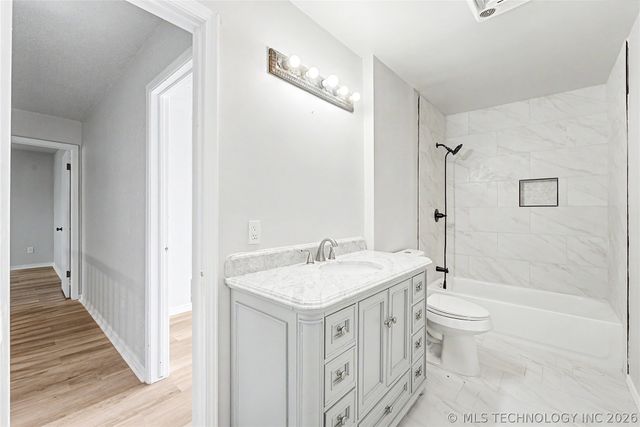 912 W Park Place, Broken Arrow, OK 74011