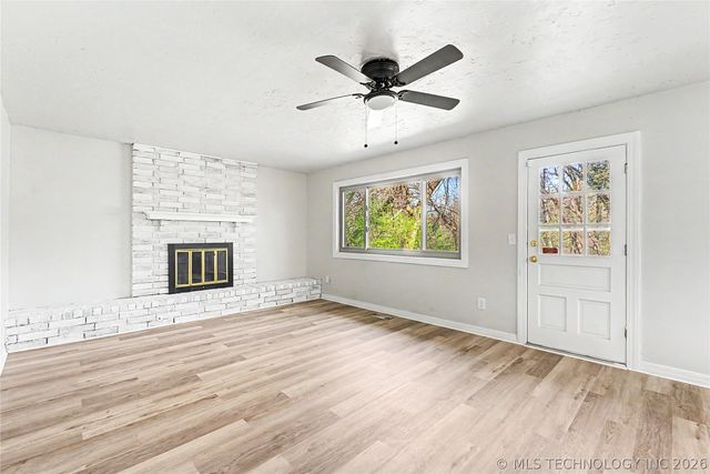 912 W Park Place, Broken Arrow, OK 74011