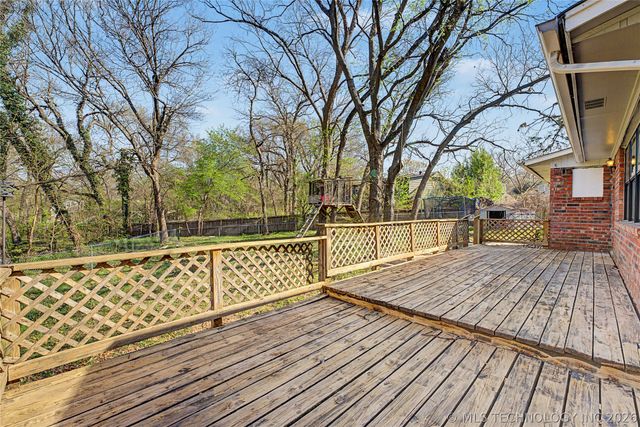 912 W Park Place, Broken Arrow, OK 74011