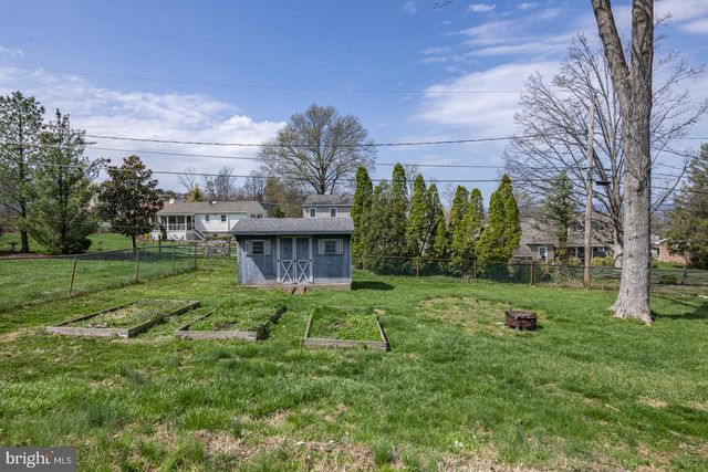 526 SILVER BROOK DR, Birdsboro, PA 19508