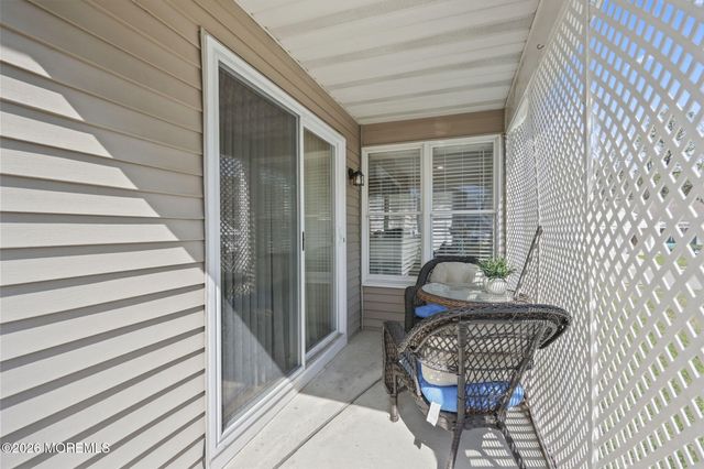 2254 Beltane Road, Toms River, NJ 08755