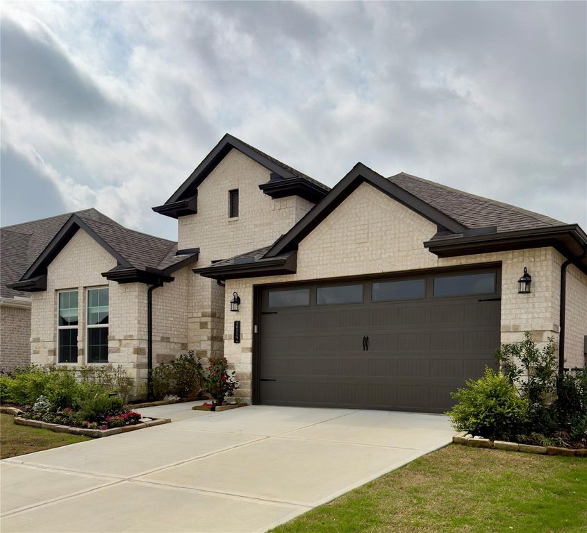 10119 Lehman Drive, Willis, TX 77318