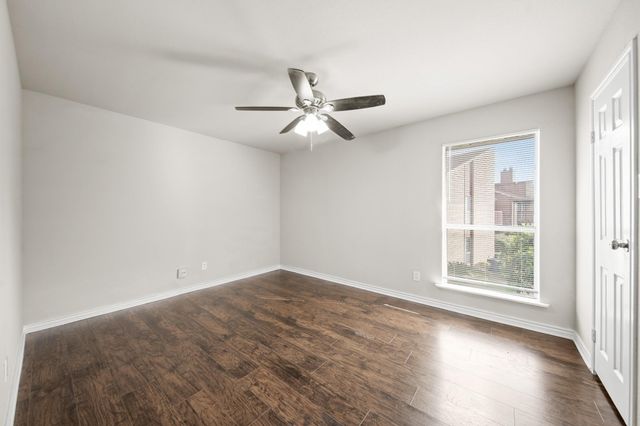 12905 Woodforest Boulevard 204, Houston, TX 77015