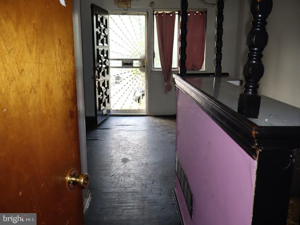 1712 DOUNTON ST, PHILADELPHIA, PA 19140 — photo 2