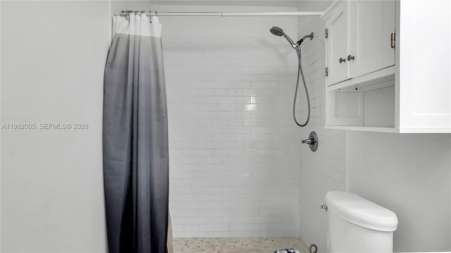 2056 SW 81st Way, Davie, FL 33324