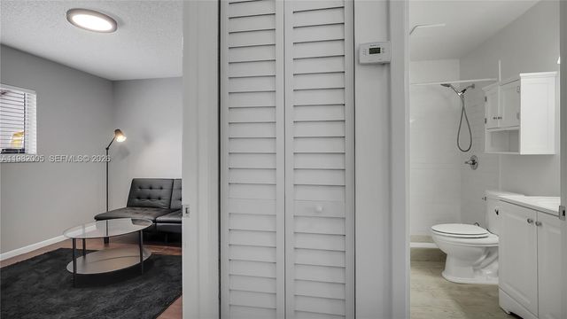 2056 SW 81st Way, Davie, FL 33324