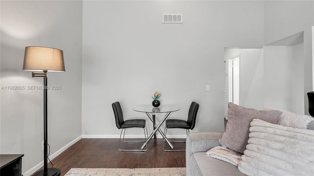 2056 SW 81st Way, Davie, FL 33324