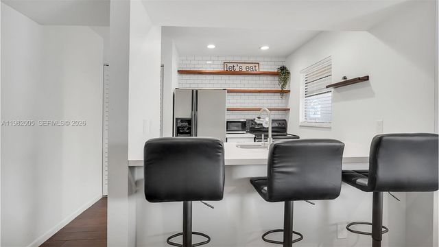 2056 SW 81st Way, Davie, FL 33324