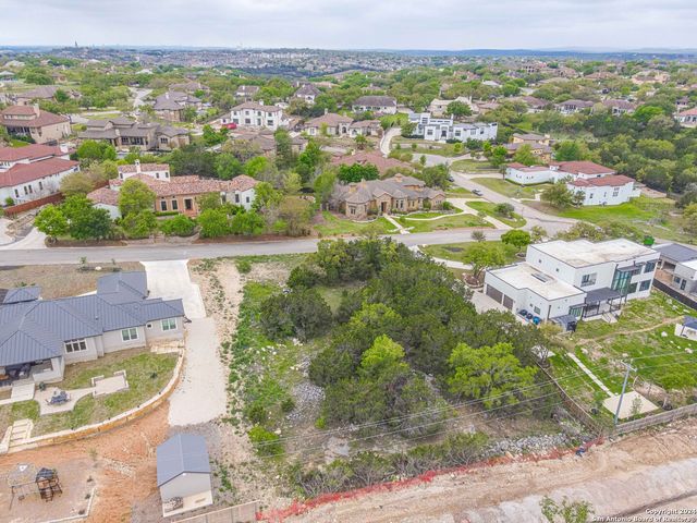 146 Champions Bend, San Antonio, TX 78258