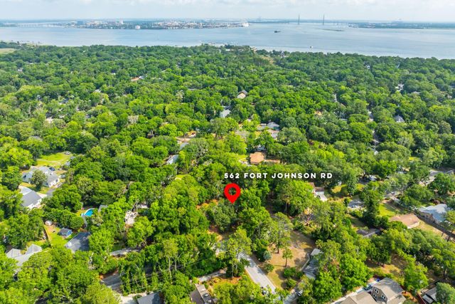 562 Fort Johnson Road, Charleston, SC 29412
