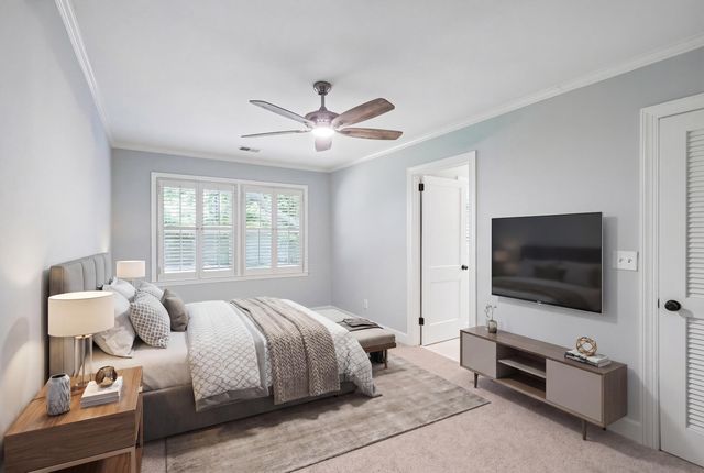 562 Fort Johnson Road, Charleston, SC 29412