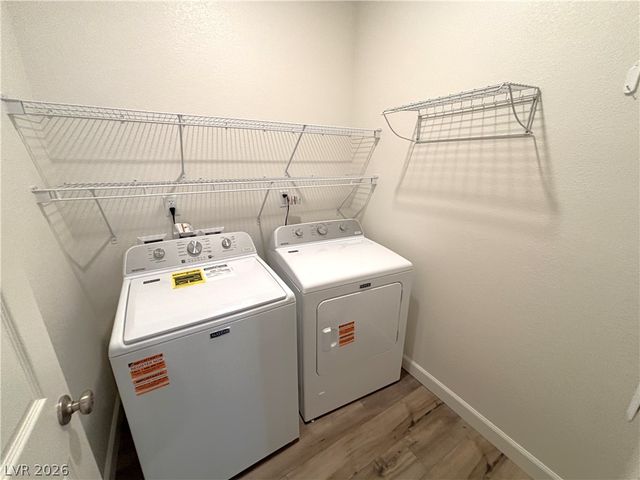 8948 Marigold Creek Street, Las Vegas, NV 89113