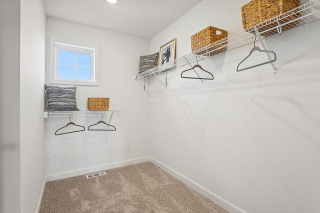 850 Londonderry Lane NW, Rochester, MN 55901