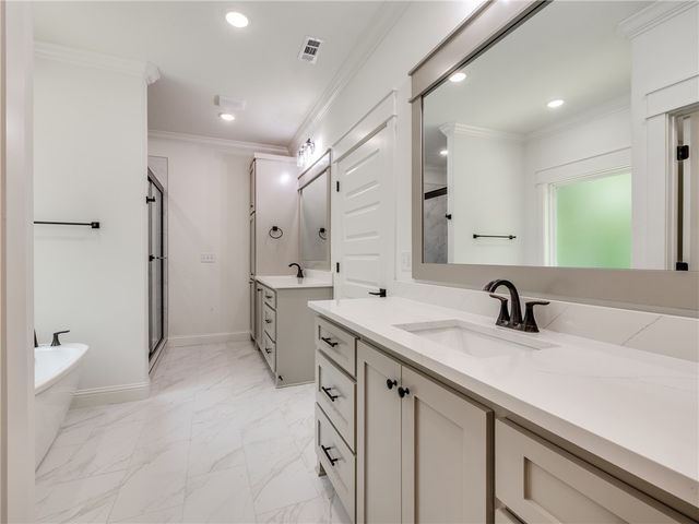 25 Roxburgh Drive, Bella Vista, AR 72715