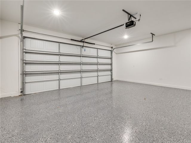 25 Roxburgh Drive, Bella Vista, AR 72715