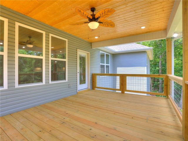 25 Roxburgh Drive, Bella Vista, AR 72715