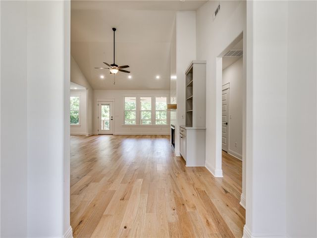 25 Roxburgh Drive, Bella Vista, AR 72715