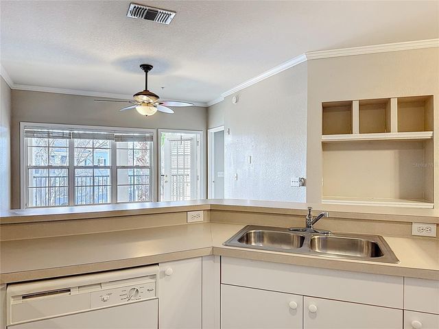 3593 CONROY ROAD 433, Orlando, FL 32839