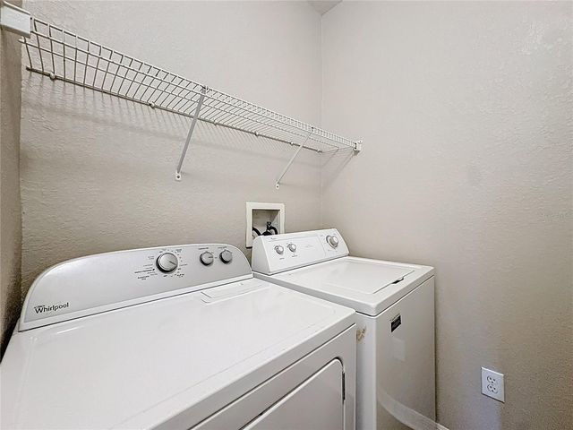 3593 CONROY ROAD 433, Orlando, FL 32839