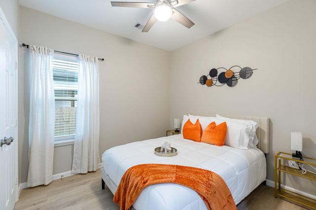 4661 Clover Street A, Houston, TX 77051