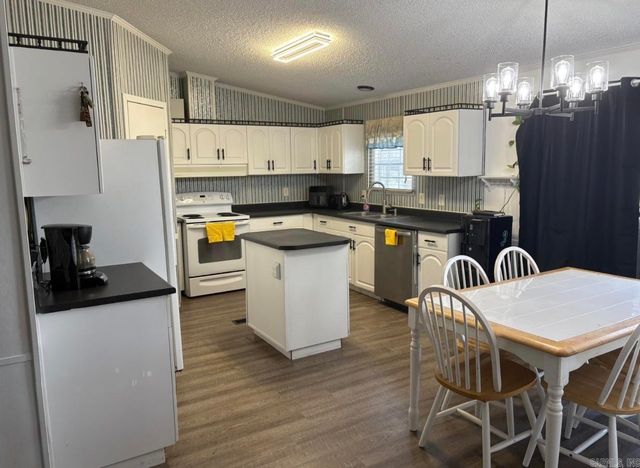 150 Clark Lane, Shirley, AR 72153