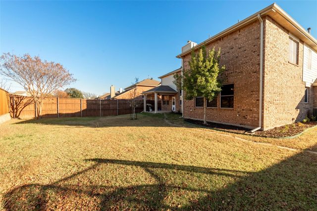 1301 W Collins Circle, Wylie, TX 75098