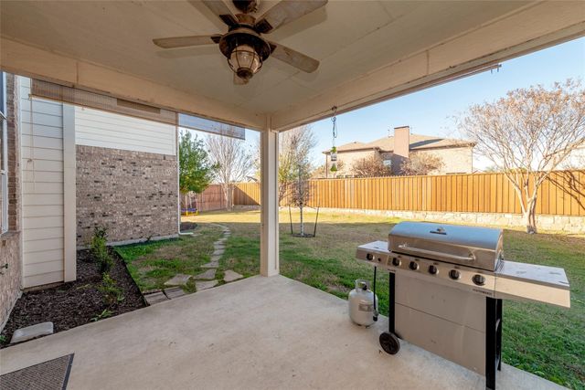 1301 W Collins Circle, Wylie, TX 75098