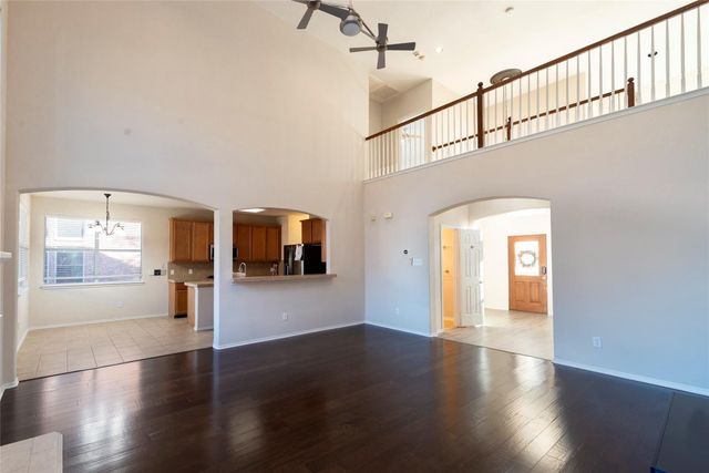 1301 W Collins Circle, Wylie, TX 75098